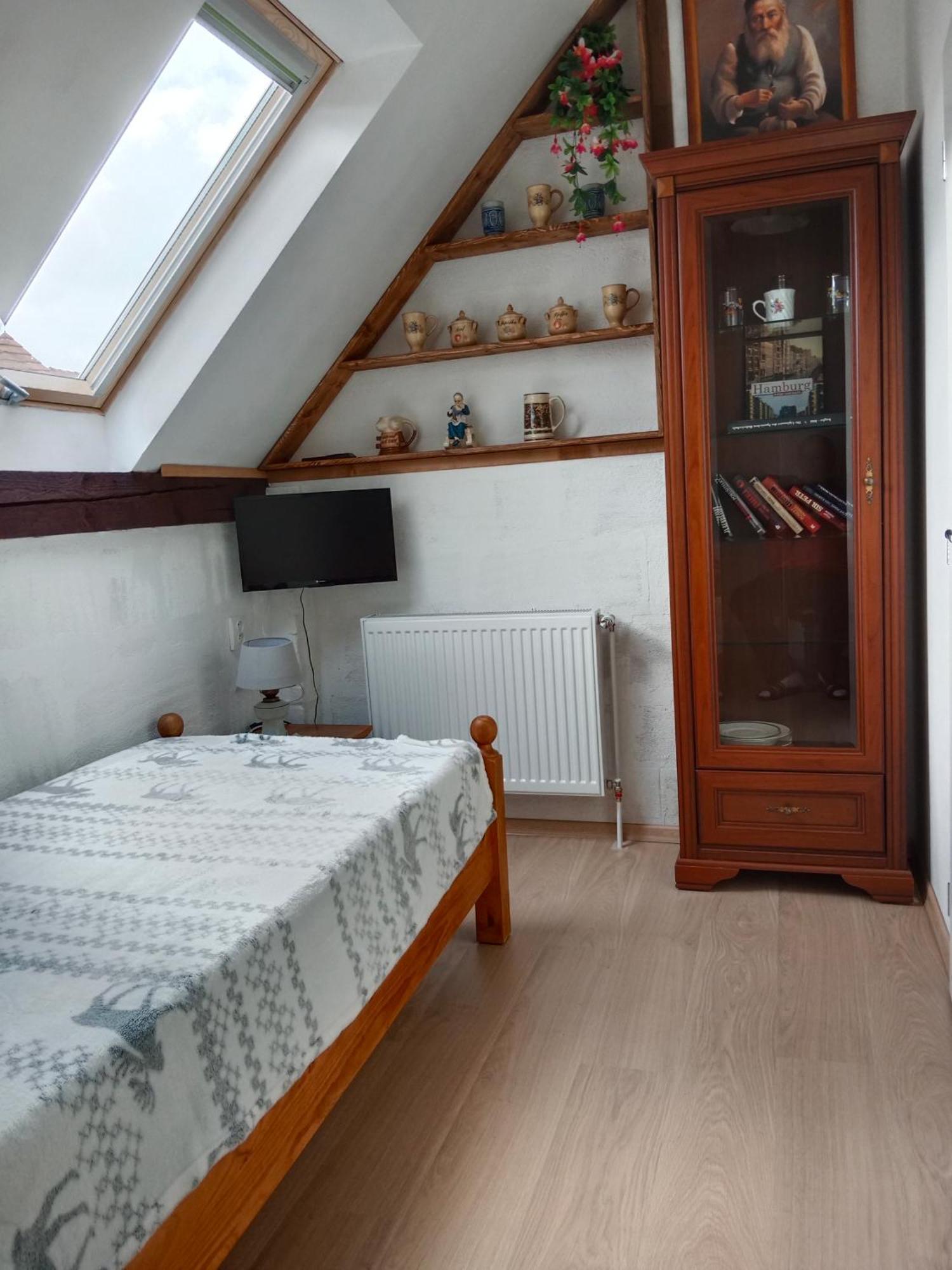 U Dedy Apartment Dlazkovice
